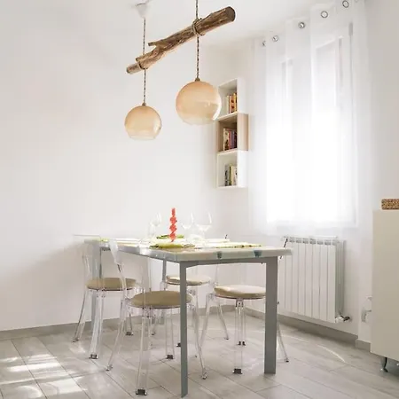 Cozy House Relax Wi-fi & Design Apartment Colle Brianza